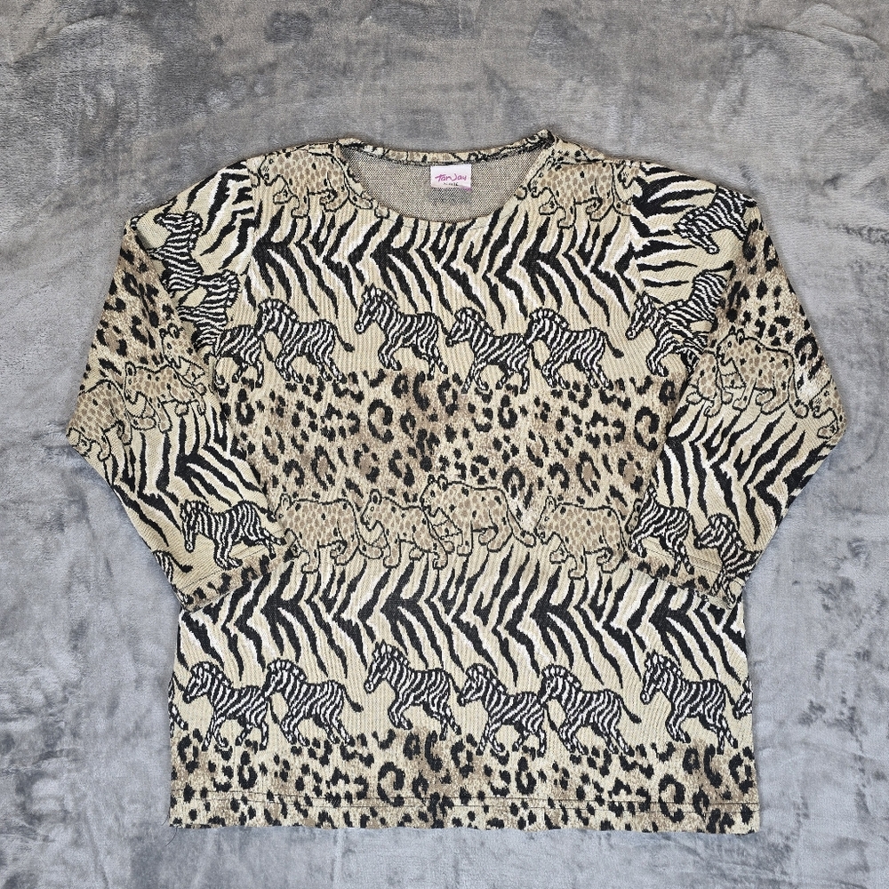 TanJay Petite Sarafi Wildlife 3/4 Sleeve Shirt Size Medium